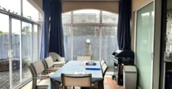 A vendre une grande villa avec piscine et parking à Vacoas