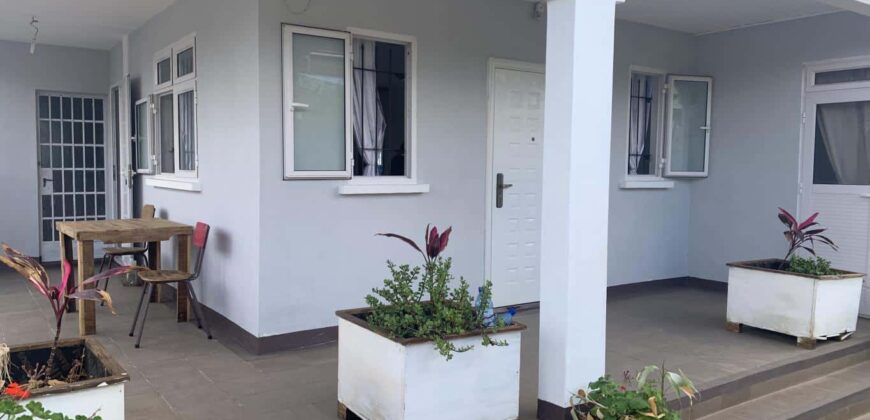 A vendre une maison de 140 m2 à proximité des écoles à Bambous