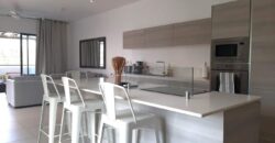 Superbe appartement à vendre, accessible aux étrangers, niché à l’estuaire de la seule marina de l’île Maurice-Rivière Noire