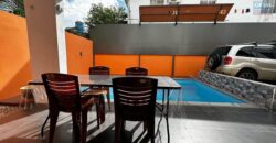 Vente d’une villa moderne avec piscine sur un terrain de 179m2 à Pointe aux Piments