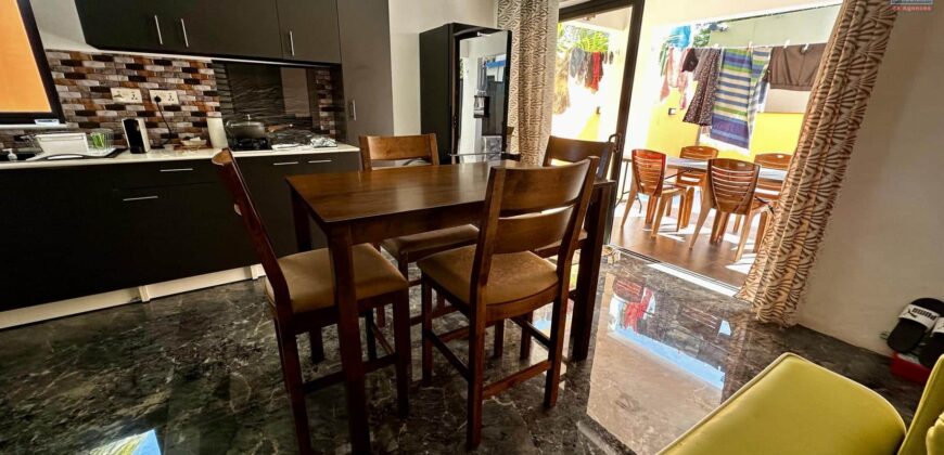 Vente d’une villa moderne avec piscine sur un terrain de 179m2 à Pointe aux Piments
