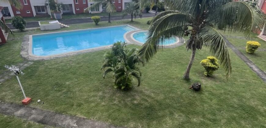 A louer un appartement meublé et équipé situé dans un complexe sécurisé à Grand Gaube