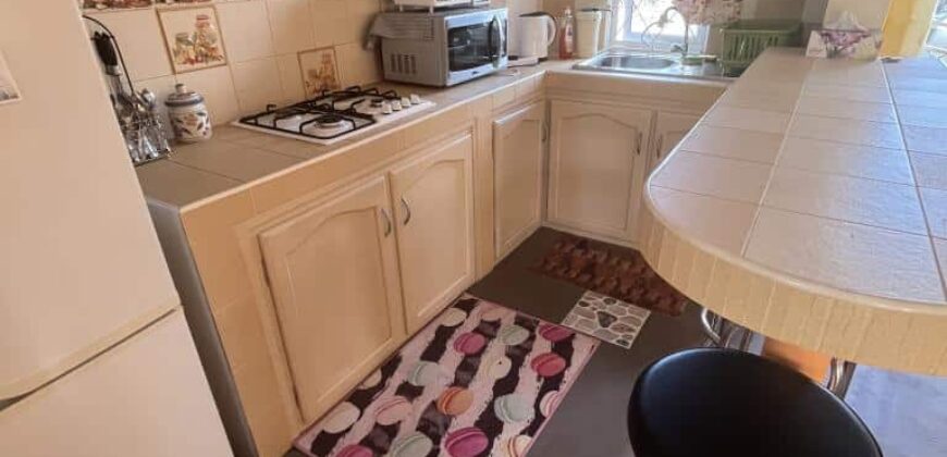 A louer un appartement meublé et équipé situé dans un complexe sécurisé à Grand Gaube