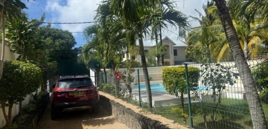 A louer une accueillante villa située dans un cadre paisible à Bain Boeuf