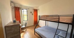 A louer une villa duplex récente avec piscine située dans un quartier résidentiel à Flic en Flac