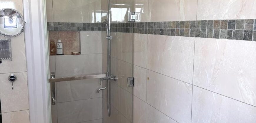Vente d’un superbe appartement accessible aux étrangers à 5 min à pied de la plage à Flic en Flac