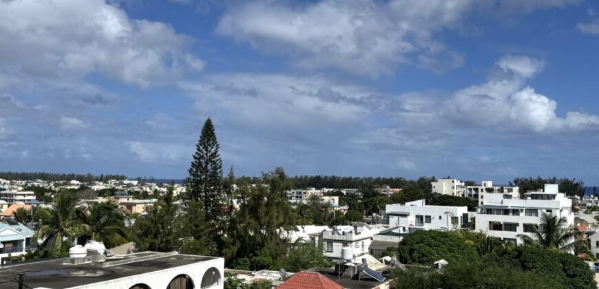 Vente d’un superbe appartement accessible aux étrangers à 5 min à pied de la plage à Flic en Flac