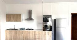 Location d’un appartement moderne avec piscine et salle de sport dans une résidence sécurisée à Flic en Flac