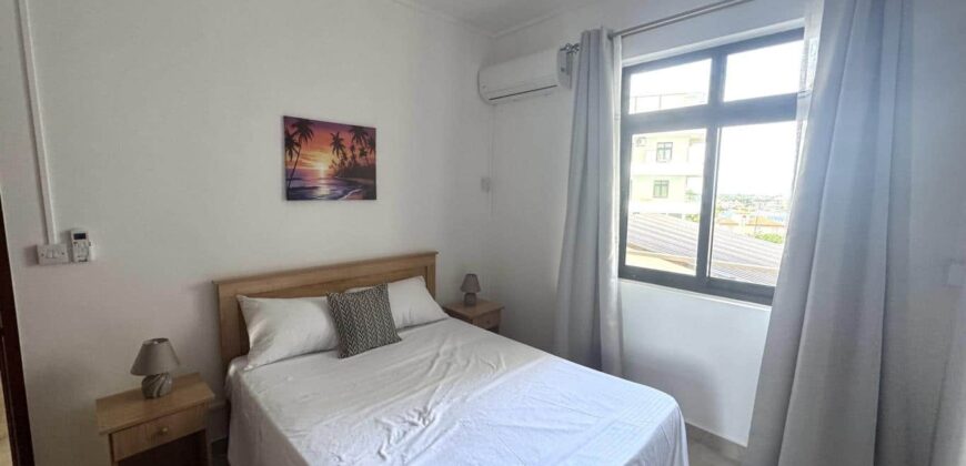 A louer un appartement neuf avec piscine et parking couvert à deux pas de la plage à Flic en Flac