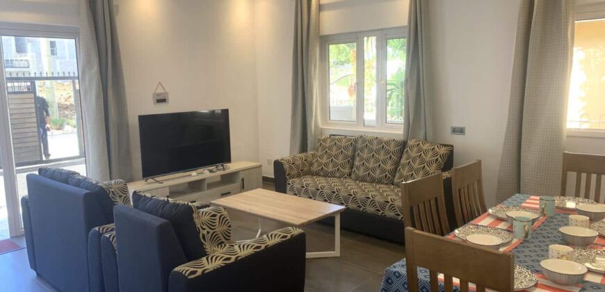 A louer appartement en duplex récent à seulement 5 minutes à pied des commerces et de la plage à Flic en Flac.