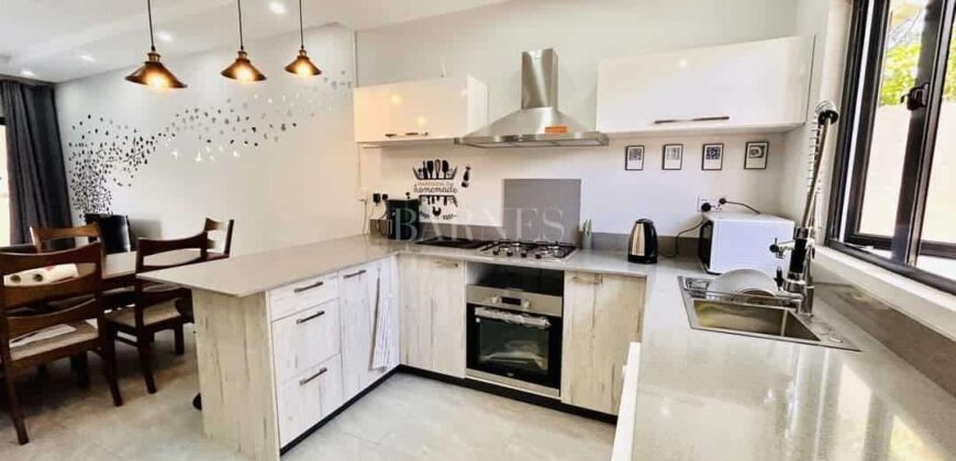 Location d’un Triplex neuf avec piscine privée situé proche plage au calme à Flic en Flac