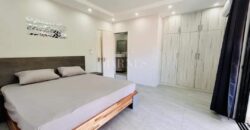 Location d’un Triplex neuf avec piscine privée situé proche plage au calme à Flic en Flac