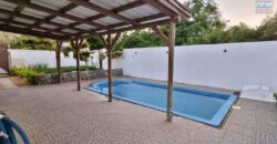 Location d’une agréable villa meublée avec piscine proche plage et commerces à Pereybère