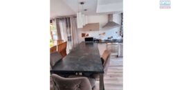 Location d’une agréable villa meublée avec piscine proche plage et commerces à Pereybère