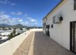A louer bel appartement avec vaste terrasse à deux pas des commerces à Flic en Flac