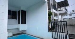 Location d’une grande villa avec piscine et grande cour à Pereybère