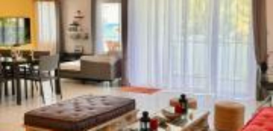 A vendre un magnifique appartement meublé accessible aux étrangers situé au premier étage avec une belle vue sur mer à Pointe Aux Piments