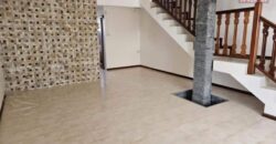 A vendre une villa en duplex nichée au coeur d’un complexe résidentiel à Pereybère
