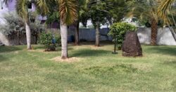 Location d’une villa de style traditionnelle avec jardin verdoyant située dans un quartier paisible à Grand Gaube