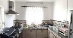 Vente d’une spacieuse villa de 204m2 avec piscine sur un terrain de 398m2 à Pointe aux Sables