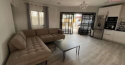 A louer une magnifique villa tout confort avec rooftop, jacuzzi et vue sur le Coin de Mire à Grandbaie