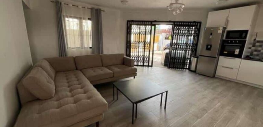 A louer une magnifique villa tout confort avec rooftop, jacuzzi et vue sur le Coin de Mire à Grandbaie