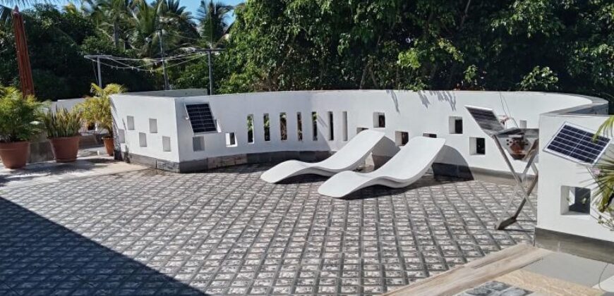 Location d’un spacieux appartement avec piscine situé dans un quartier résidentiel calme proche de Péreybère et Grand Baie