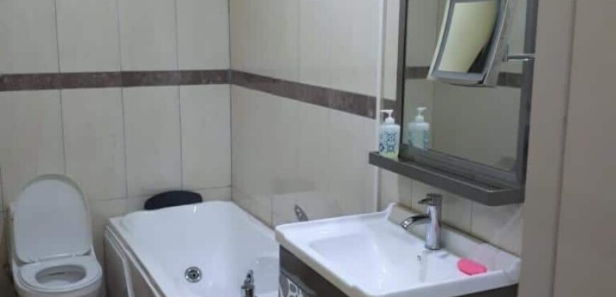 À vendre un agréable appartement de 65 m2 situé à 200 m de la plage à Flic en Flic
