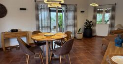 Vente d’une magnifique villa avec jardin paysager nichée dans un environnement paisible et verdoyant à Saint Francois