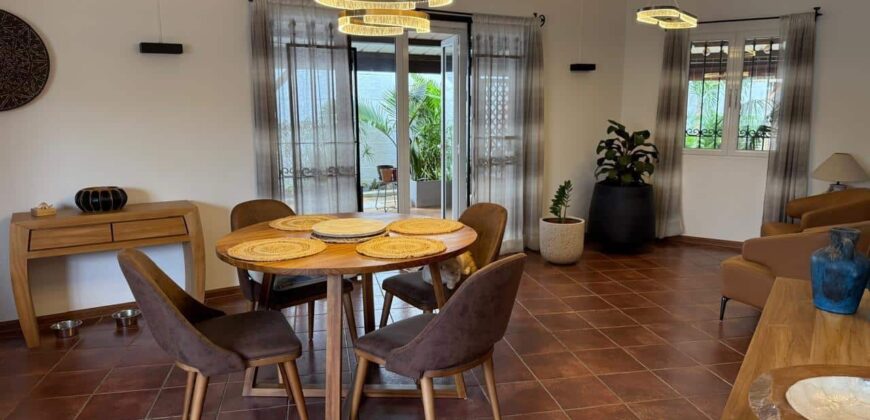 Vente d’une magnifique villa avec jardin paysager nichée dans un environnement paisible et verdoyant à Saint Francois