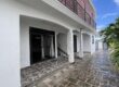 A louer un lumineux appartement meublé avec piscine commune et terrasse à proximité des plage à Mont Choisy