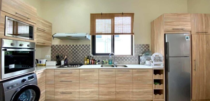 Vente d’un charmant appartement récent de 85m2 dans une résidence avec piscine commune à Flic en Flac