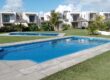 Location d’une charmante villa en duplex entièrement rénovée offrant un accès aux piscines dans un complexe résidentiel à 5 minutes de Goodlands