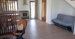Location d’une charmante villa en duplex entièrement rénovée offrant un accès aux piscines dans un complexe résidentiel à 5 minutes de Goodlands