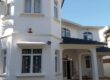 A vendre une villa avec logement indépendant située à seulement 2 minutes à pied de la plage de Mont Choisy