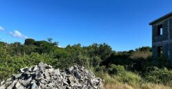 A vendre un terrain de 10 perches situé dans un environnement calme verdoyant et entouré de nature à Péreybère