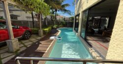 A louer une spacieuse villa familiale avec agréable piscine à 5 min de la plage de Mont Choisy