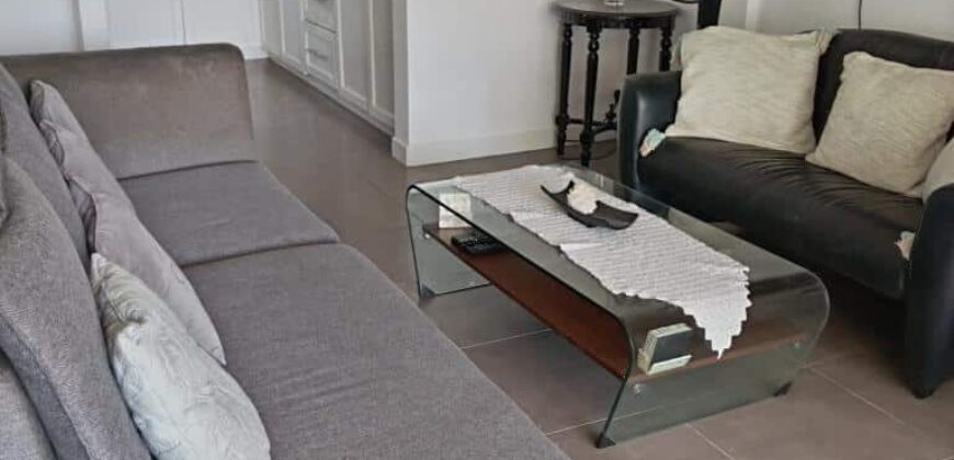 Location d’une ravissante villa meublée avec piscine à deux mins à pied de la plage à Bain Boeuf