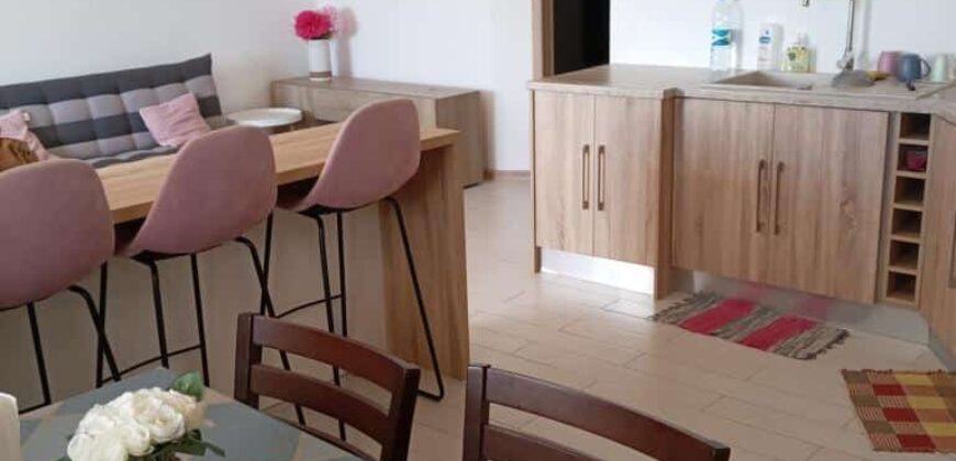 Location d’un magnifique appartement avec rooftop et piscine au plein centre de Grand Baie