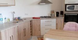 Location d’un magnifique appartement avec rooftop et piscine au plein centre de Grand Baie