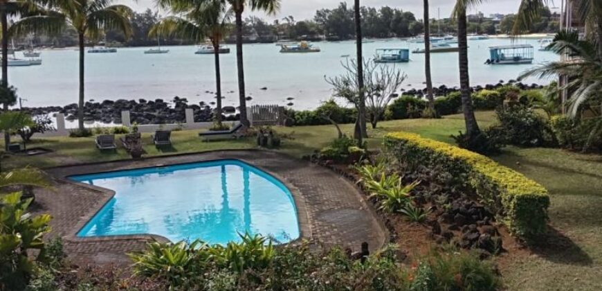 Location d’un appartement haut de gamme “pieds dans l’eau” avec vue mer imprenable à Grand Baie