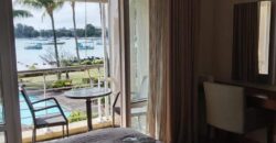 Location d’un appartement haut de gamme “pieds dans l’eau” avec vue mer imprenable à Grand Baie