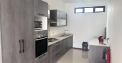 Location d’un appartement moderne situé dans une résidence neuve au coeur d’Ebène