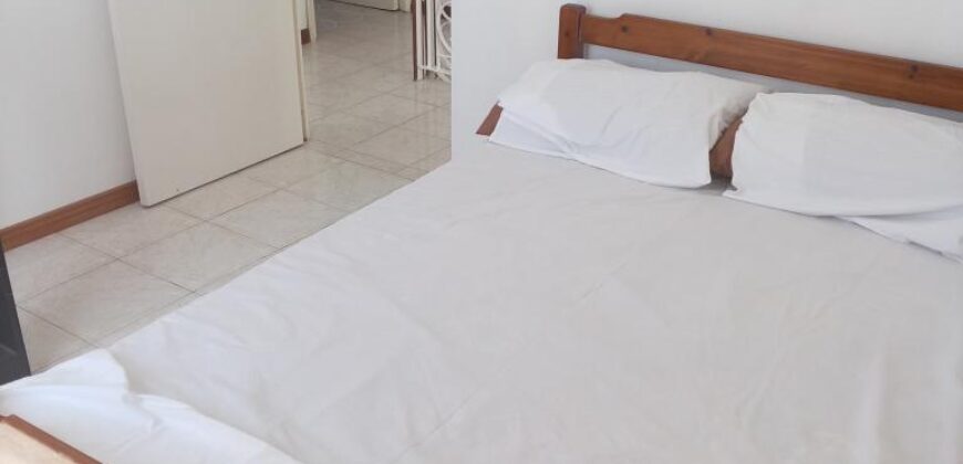 À louer une villa en duplex située dans un complexe sécurisé avec piscine commune à Pereybère