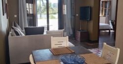A louer un charmant appartement dans une résidence sécurisée avec piscine commune proche de la plage et commerces à GrandBaie
