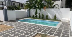 En location une charmante villa avec piscine dans un complexe sécurisé, proche plage et commerces à Tamarin
