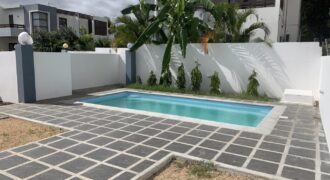 En location une charmante villa avec piscine dans un complexe sécurisé, proche plage et commerces à Tamarin
