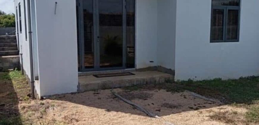 À vendre une villa neuve entièrement meublée située dans un secteur calme proche des commodités à Grand Gaube