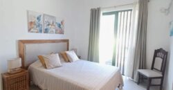À vendre une villa récente de 200 m2 sur un terrain de 550 m2 située à Tamarin