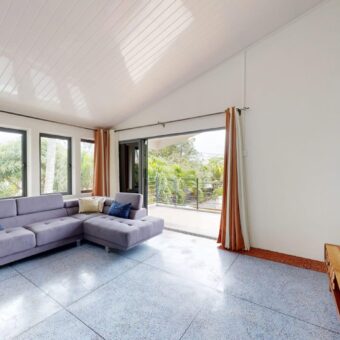 Location d’un superbe appartement avec jardin verdoyant à deux pas de la plage à Pereybère